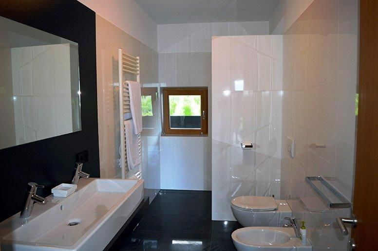 Weingut Bachguetl Apartment Cermes Exterior foto
