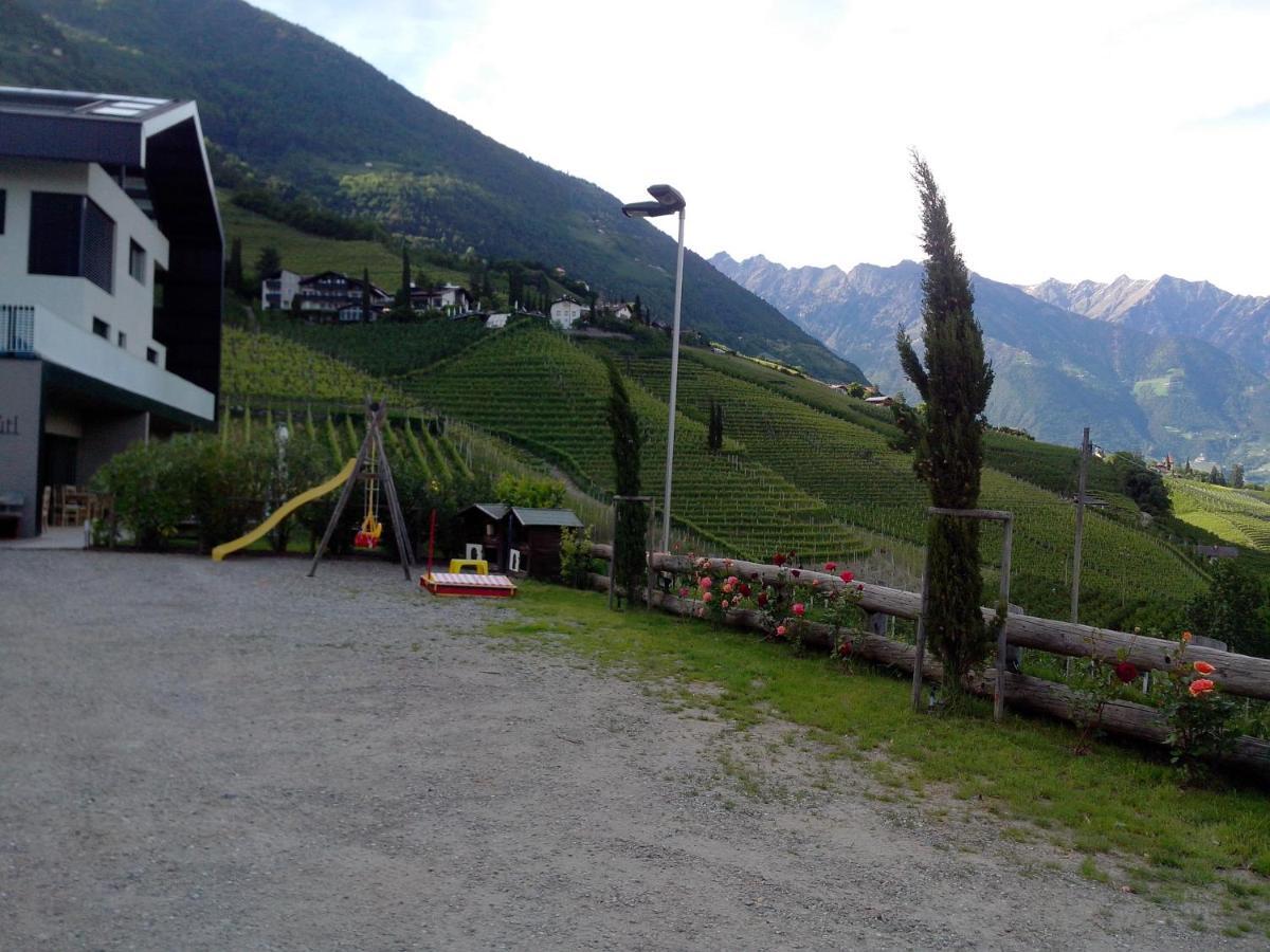Weingut Bachguetl Apartment Cermes Exterior foto